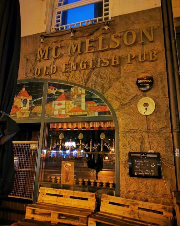 McMelson Old English Pub